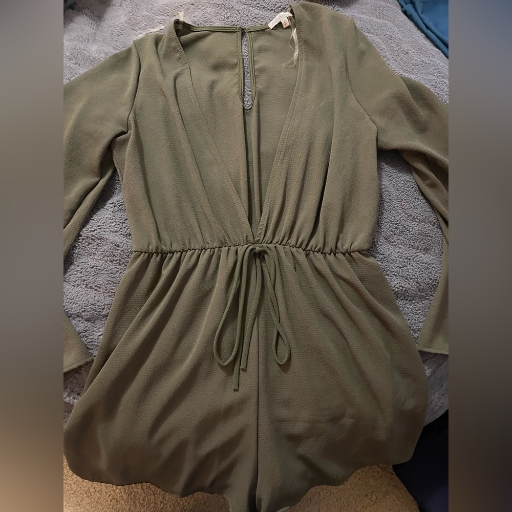 Deep V, long sleeve, romper!